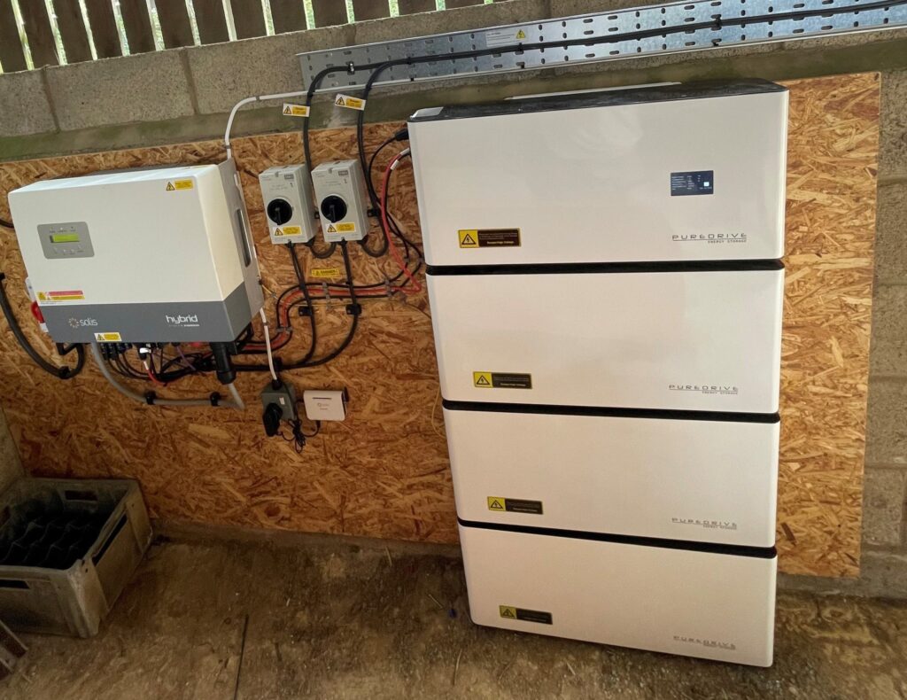Why Trust Save Energy UK to Install Your Puredrive Solar Battery?