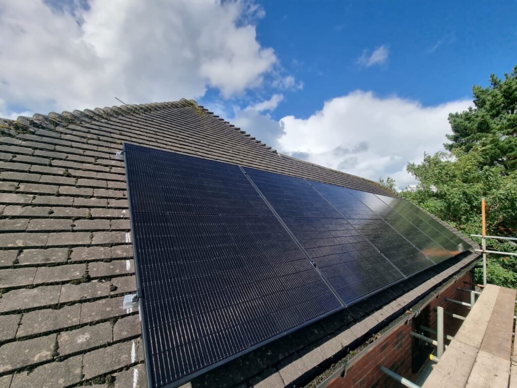 Why Choose Save Energy UK to Install your Solar Panels?