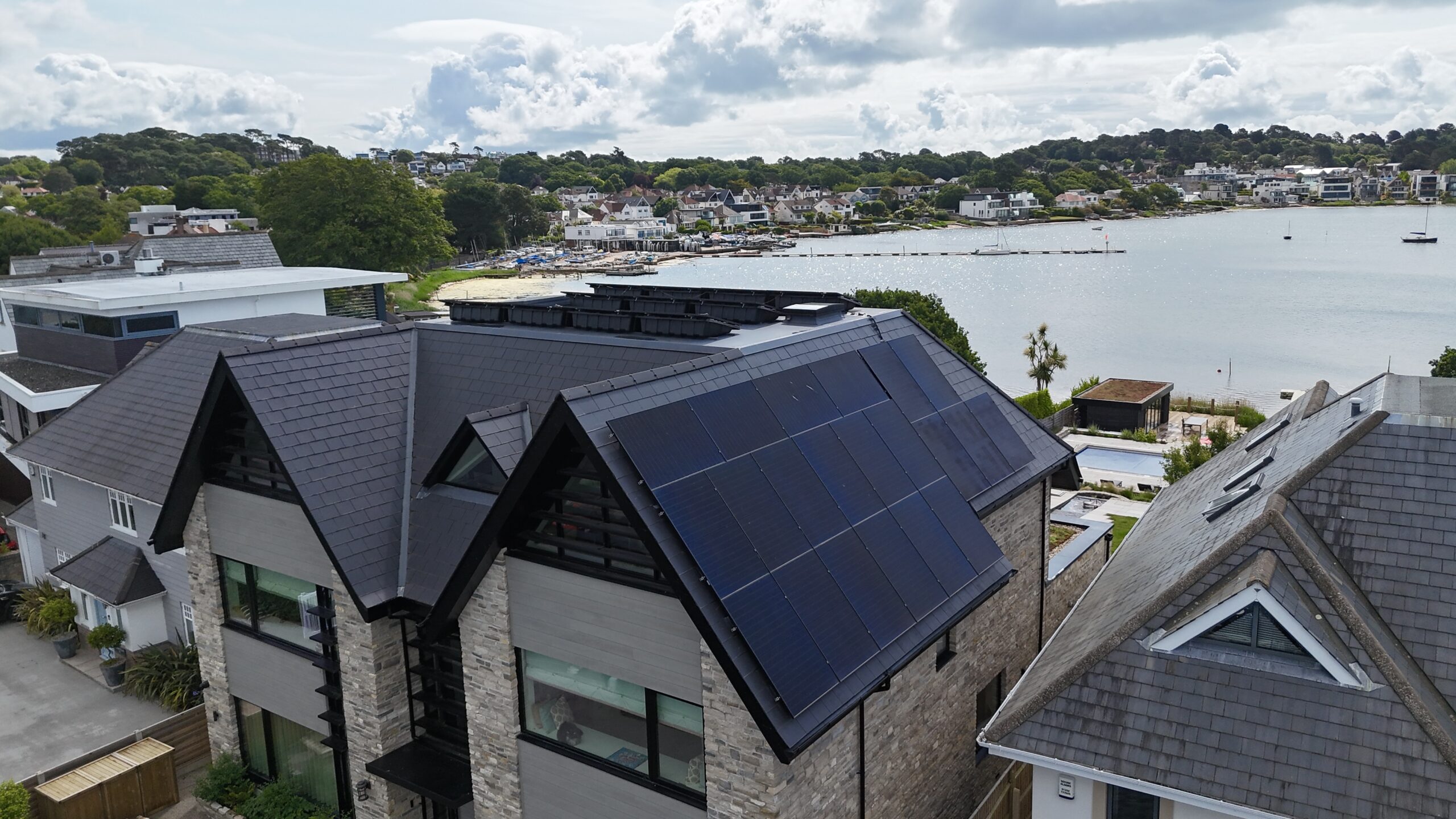 How the Dura5 Battery and Tesla Solar Power Are Transforming South Coast Businesses